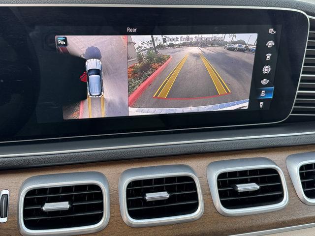 Photo of 2023 White Mercedes-Benz GLE 350