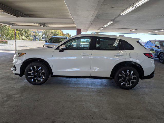 Photo of 2026 Platinum White Pearl Honda HR-V