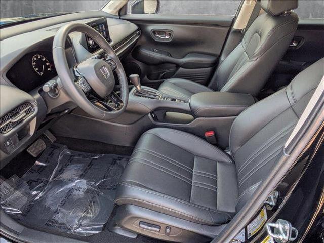 Photo of 2023 Crystal Black Pearl Honda HR-V