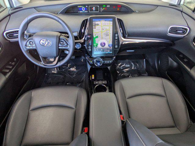 Photo of 2022 Wind Chill Pearl Toyota Prius Prime