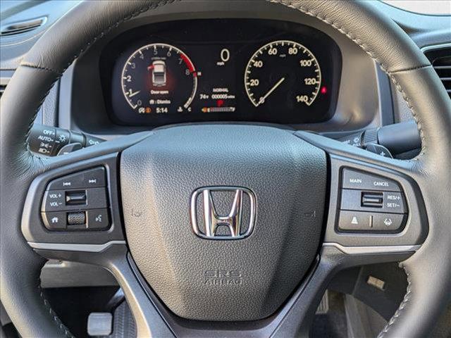 Photo of 2025 Platinum White Pearl Honda Ridgeline
