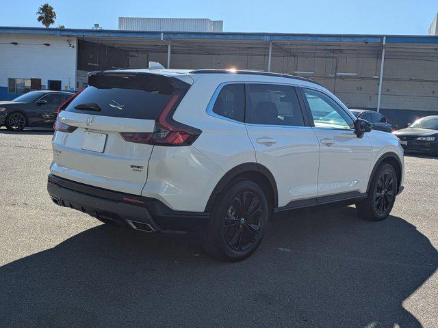 Photo of 2024 Platinum White Pearl Honda CR-V Hybrid