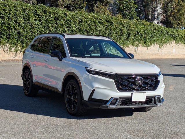 Photo of 2024 Platinum White Pearl Honda CR-V Hybrid
