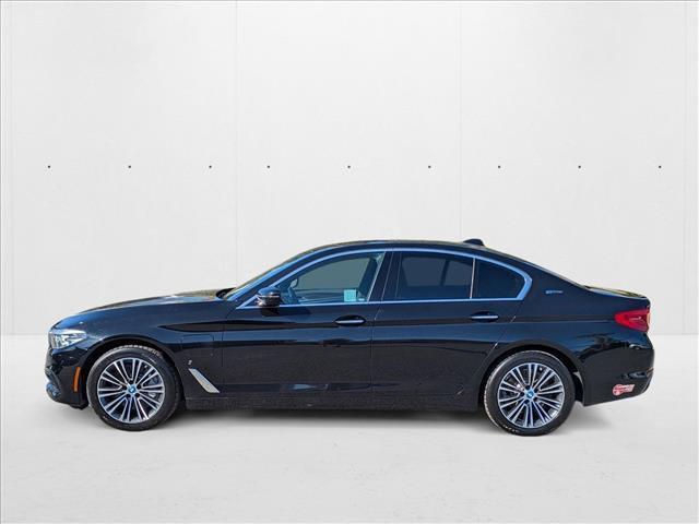 Photo of 2018 Jet Black BMW 530e