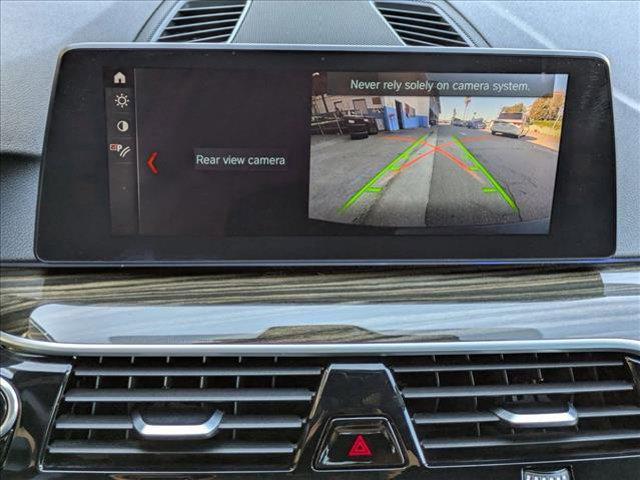 Photo of 2018 Jet Black BMW 530e