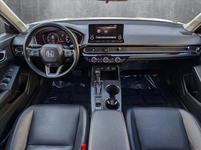 Photo of 2023 Platinum White Pearl Honda Civic