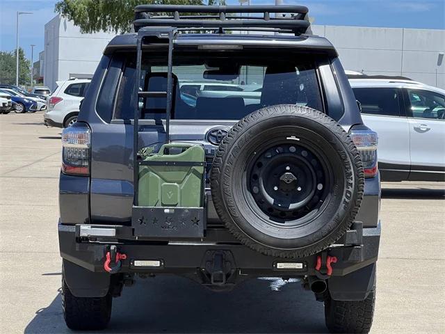 Photo of 2021 Magnetic Gray Toyota 4Runner