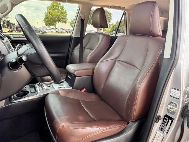 Photo of 2022 Classic Silver Toyota 4Runner