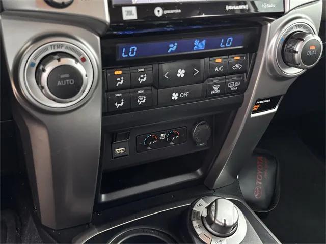 Photo of 2022 Classic Silver Toyota 4Runner