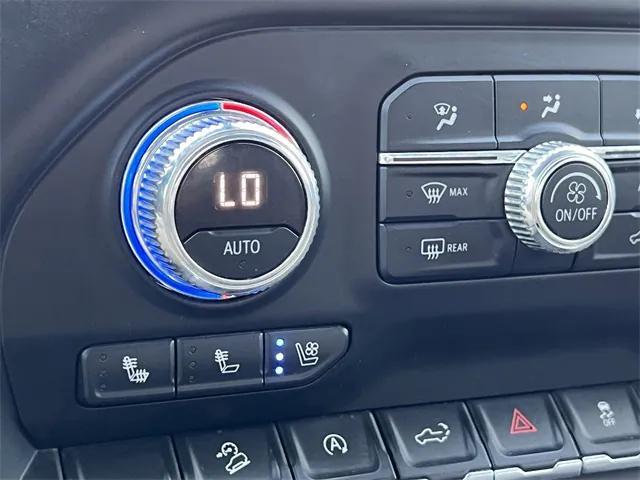 Photo of 2020 Onyx Black GMC Sierra 1500