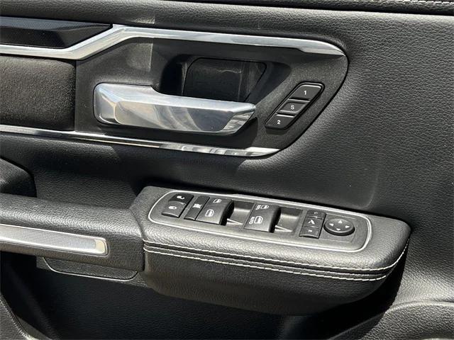 Photo of 2022 Bright White Clearcoat RAM 1500