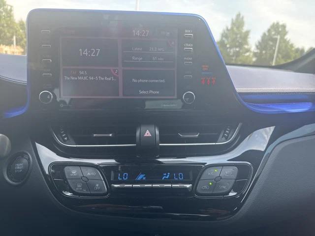 Photo of 2021 Blizzard Pearl Toyota C-HR