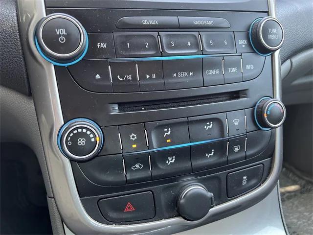Photo of 2014 Atlantis Blue Metallic Chevrolet Malibu