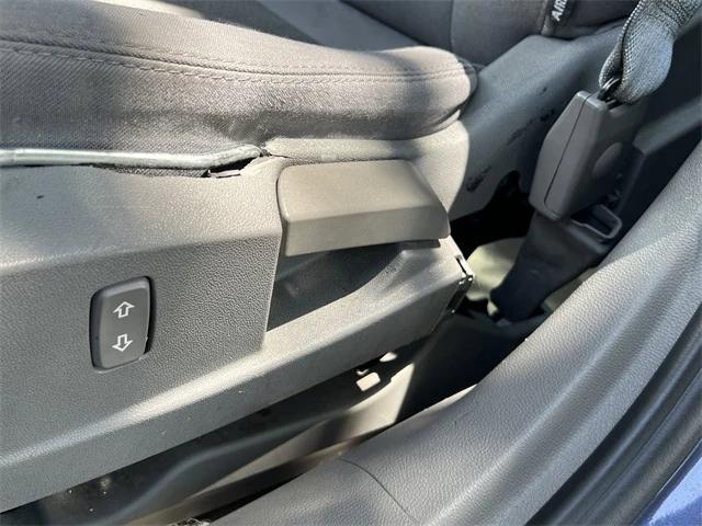 Photo of 2014 Atlantis Blue Metallic Chevrolet Malibu