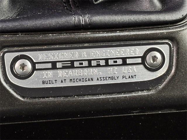 Photo of 2021 Gray Metallic Ford Bronco