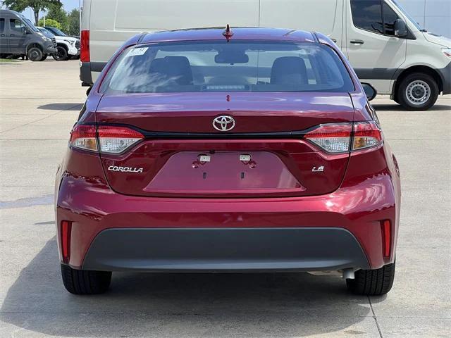 Photo of 2025 Ruby Flare Pearl Toyota Corolla
