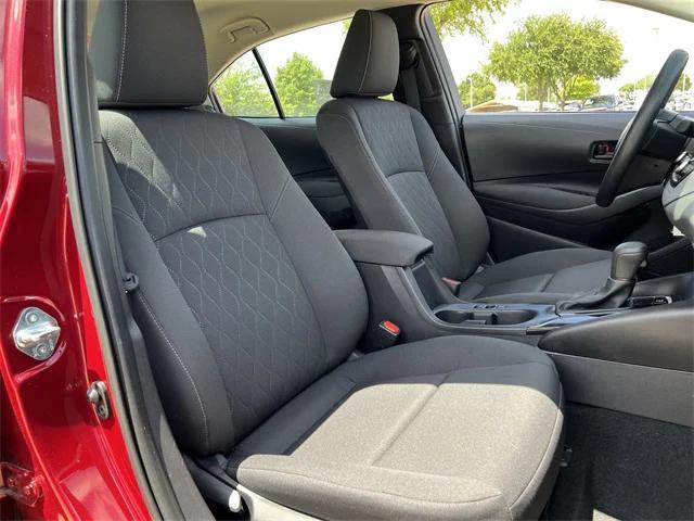 Photo of 2025 Ruby Flare Pearl Toyota Corolla
