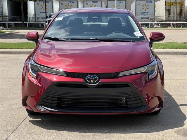 Photo of 2025 Ruby Flare Pearl Toyota Corolla