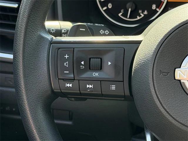Photo of 2023 Scarlet Ember Tintcoat Nissan Rogue
