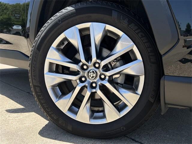 Photo of 2024 Midnight Black Toyota RAV4