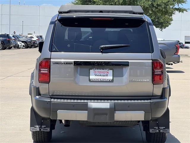 Photo of 2024 Meteor Shower Toyota Land Cruiser