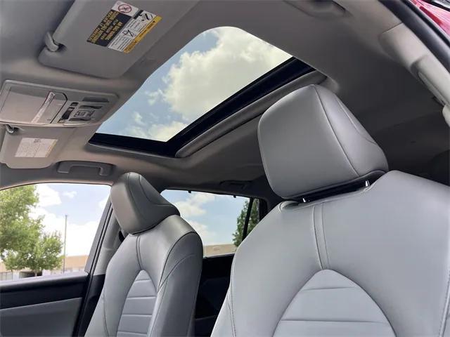 Photo of 2022 Ruby Flare Pearl Toyota Highlander