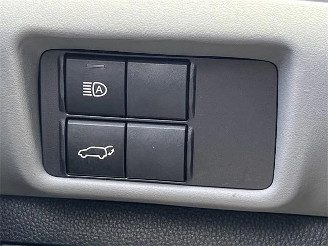 Photo of 2022 Ruby Flare Pearl Toyota Highlander