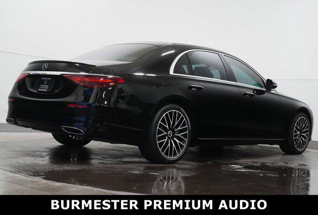 Photo of 2024 Black Mercedes-Benz S-Class