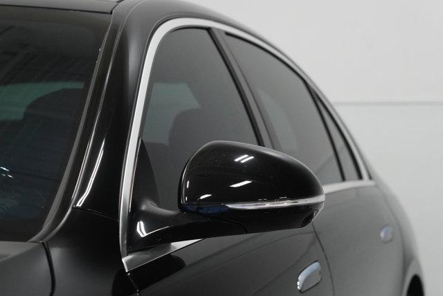 Photo of 2024 Black Mercedes-Benz S-Class