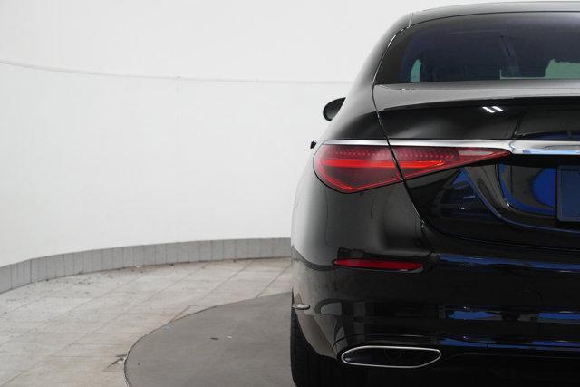 Photo of 2024 Black Mercedes-Benz S-Class