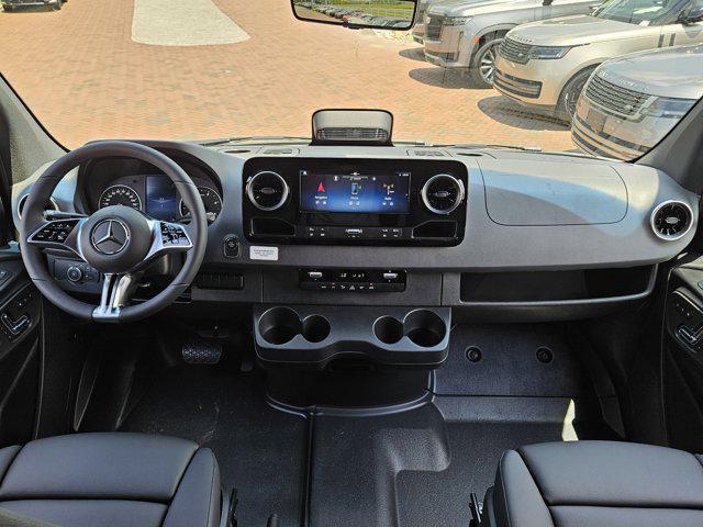Photo of 2025 Gray Mercedes-Benz Sprinter 2500
