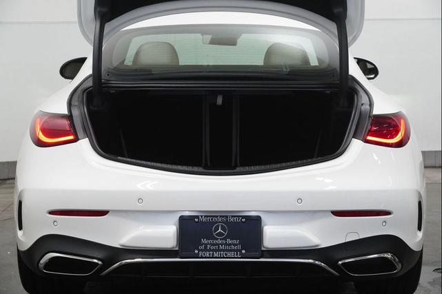 Photo of 2025 Polar White Mercedes-Benz CLE 300