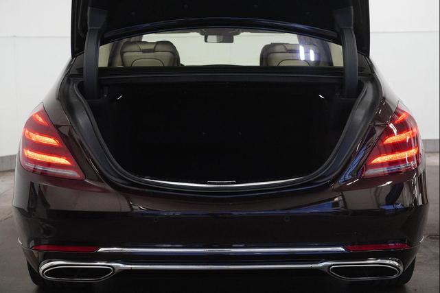 Photo of 2019 Ruby Black Metallic Mercedes-Benz Maybach S 650