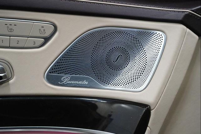 Photo of 2019 Ruby Black Metallic Mercedes-Benz Maybach S 650