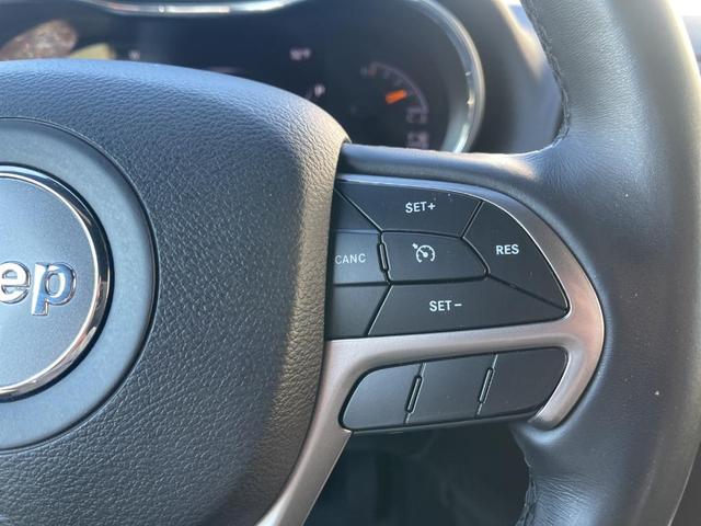 Photo of 2019 Diamond Black Jeep Grand Cherokee