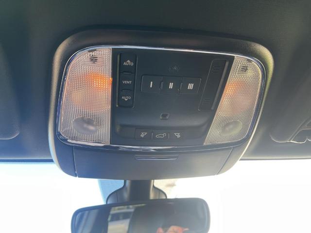 Photo of 2019 Diamond Black Jeep Grand Cherokee