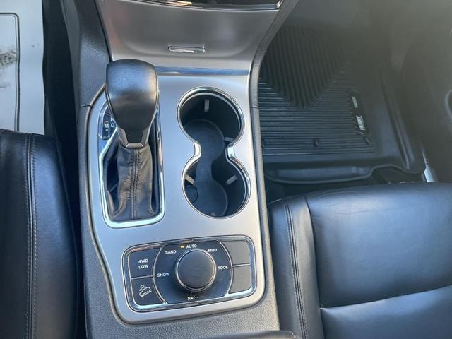 Photo of 2019 Diamond Black Jeep Grand Cherokee