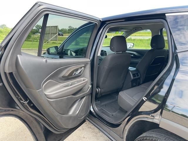 Photo of 2023 Ebony Twilight Metallic GMC Terrain