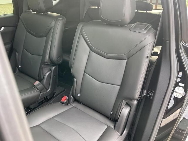 Photo of 2025 Stellar Black Metallic Cadillac XT6