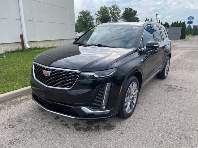 Photo of 2025 Stellar Black Metallic Cadillac XT6