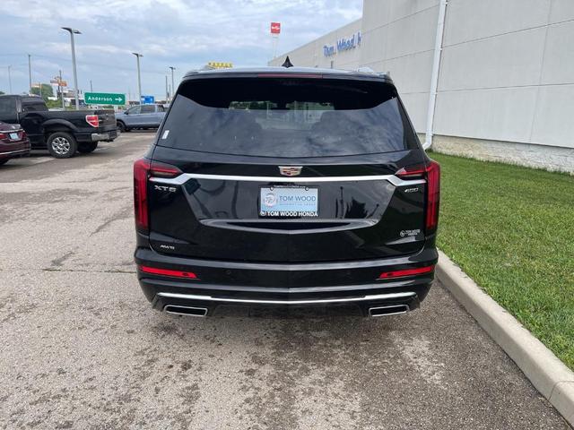 Photo of 2025 Stellar Black Metallic Cadillac XT6