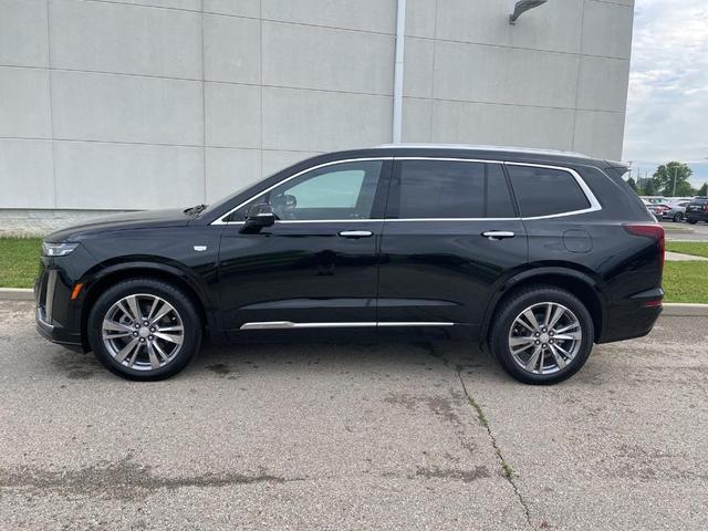 Photo of 2025 Stellar Black Metallic Cadillac XT6