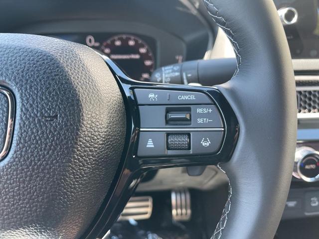 Photo of 2026 Urban Gray Pearl Honda Civic Hybrid