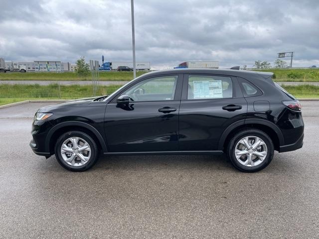 Photo of 2025 Crystal Black Pearl Honda HR-V