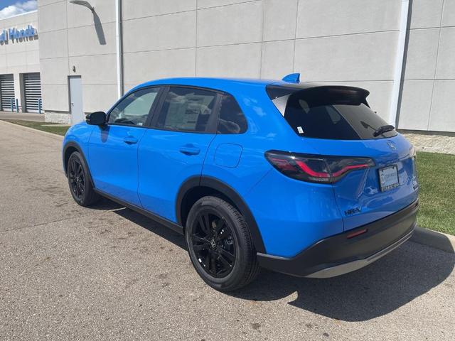 Photo of 2026 Boost Blue Pearl Honda HR-V