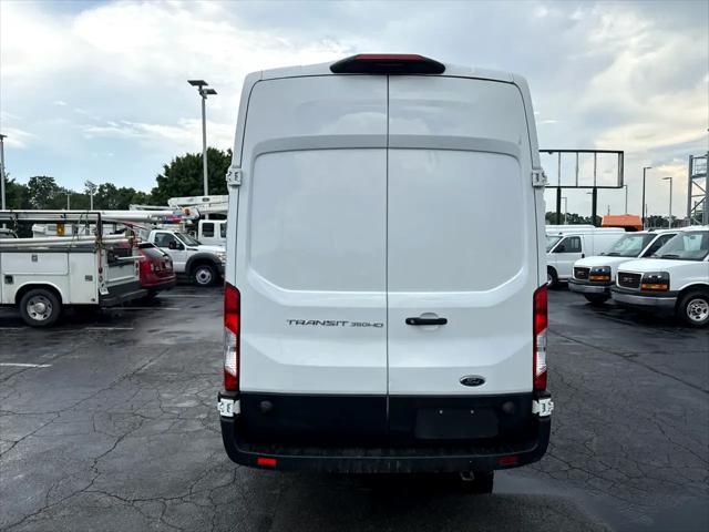 Photo of 2020 Oxford White Ford Transit-350
