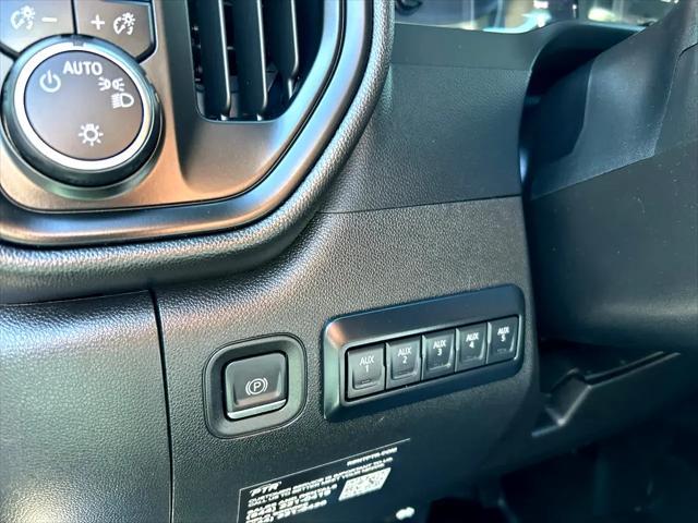 Photo of 2024 Summit White Chevrolet Silverado 3500