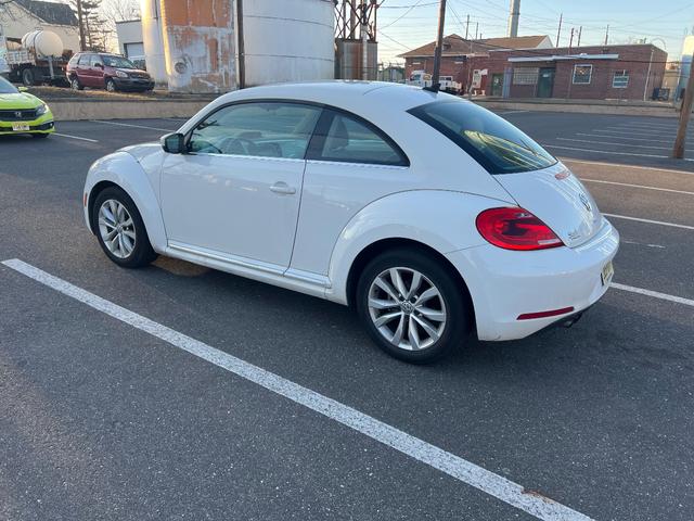 2013 Volkswagen Beetle