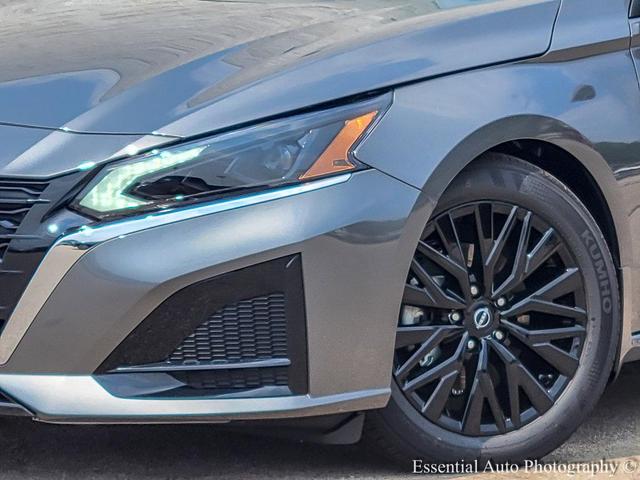 Photo of 2025 Gun Metallic Nissan Altima
