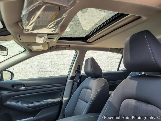 Photo of 2025 Gun Metallic Nissan Altima